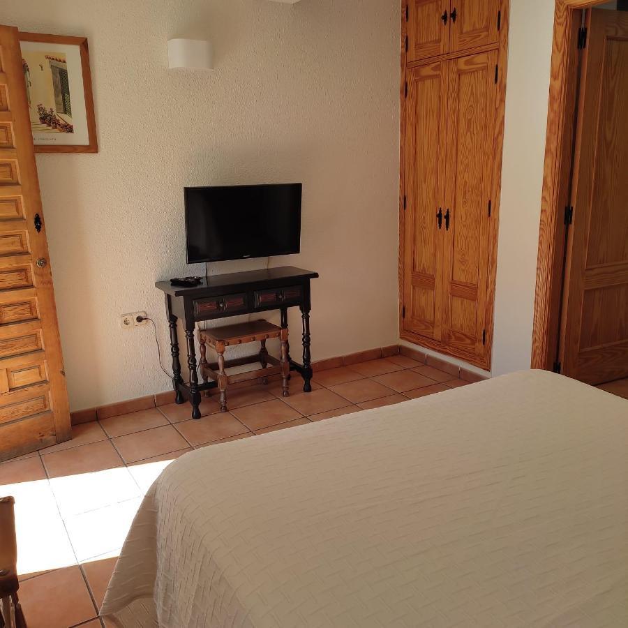 Hostal Castilla Aranjuez Kültér fotó