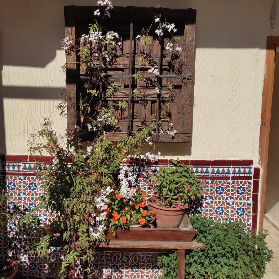 Hostal Castilla Aranjuez Kültér fotó