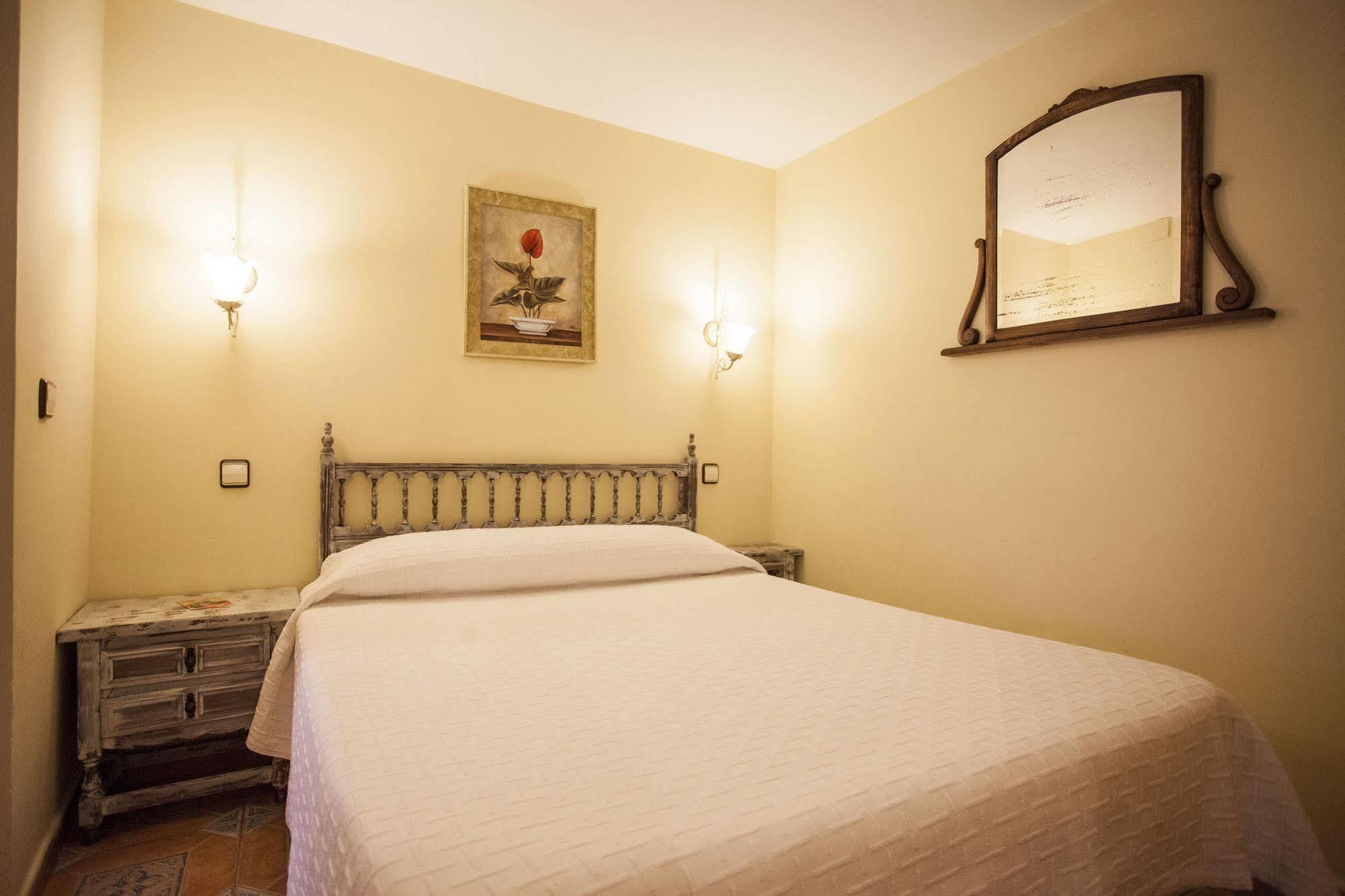 Hostal Castilla Aranjuez Kültér fotó